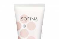 SOFINAが「ローズの香りクッション泡洗顔料」を限定販売