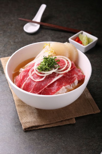 Raw Beef Noodle