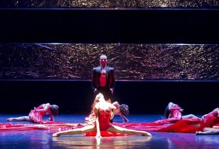 Artemis Danzaによる無料ダンス公演「Traviata」チャイワン