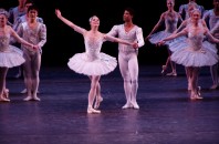 ロシアバレエ団による「くるみ割り人形」が広州オペラハウスで公演