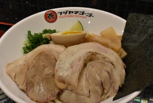日本の本場ラーメンつけ麺「フジヤマ55」広州