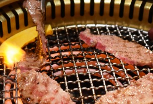 日本料理45年の味とサービス！焼肉店「喜賀」広州